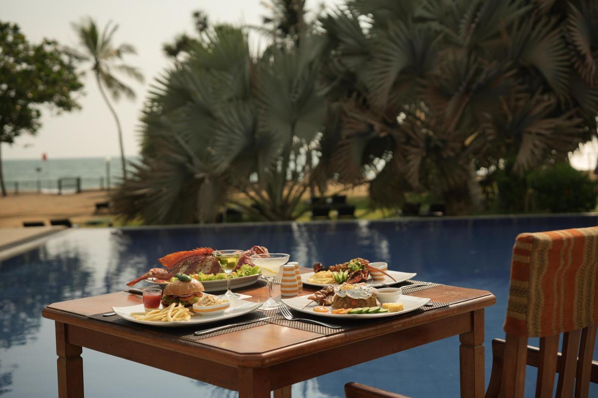 Hibiscus Beach Hotel & Villas Kalutara Luaran gambar